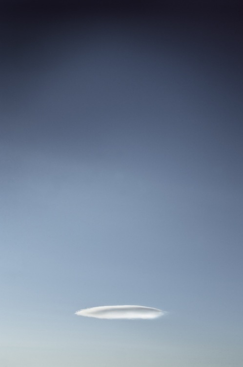 lone sky cloud